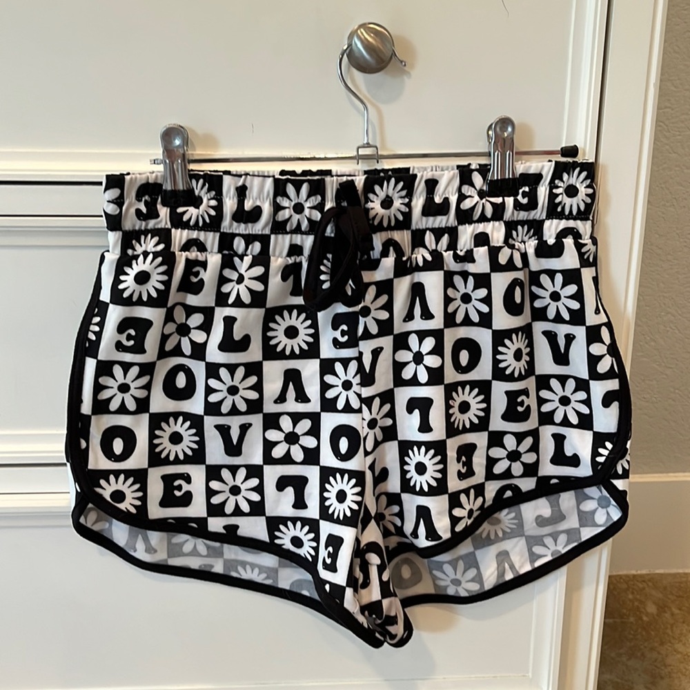 NWOT Rue21 playboy black and white shorts